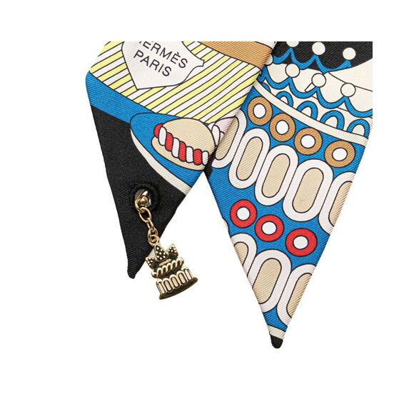 Pre Loved Hermes La Patisserie Francaise Silk Twilly Scarf Women Black Scarves & - Picture 6 of 7